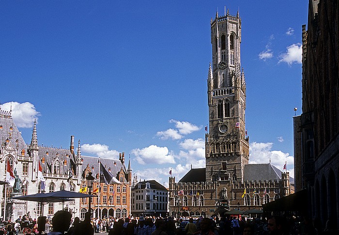 Mittelalterliche Glockentürme in Flandern und Wallonien