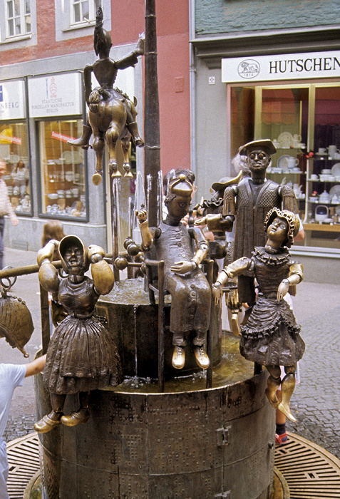 Aachen Krämerstraße: Puppenbrunnen