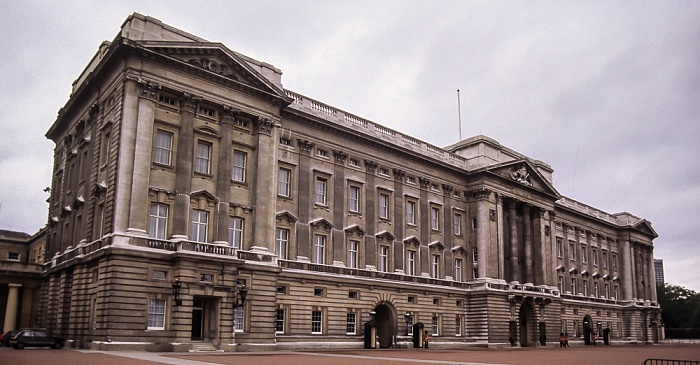 City of Westminster: Buckingham Palace London 1985