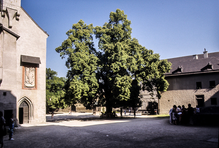 Festung Hohensalzburg: Georgskirche, Großer Burghof Salzburg 1985