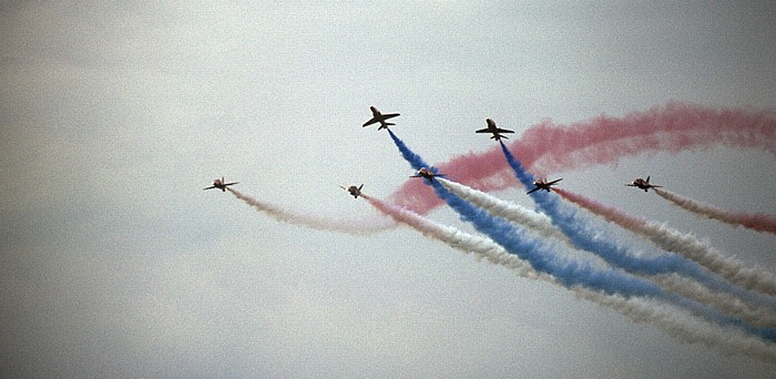 Flugplatz: Flugschau der Red Arrows Blumberg