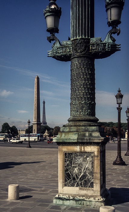 Place de la Concorde, im Hintergrund der Eiffelturm Paris 1986