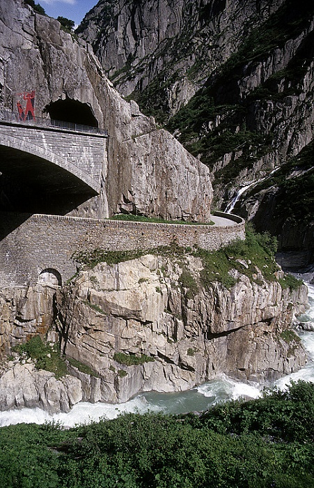 Schöllenenschlucht: Reuss Uri