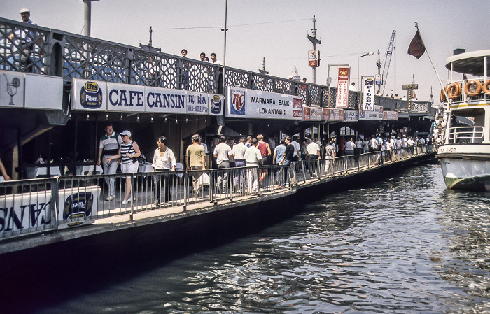 Goldenes Horn: Galatabrücke Istanbul 1988