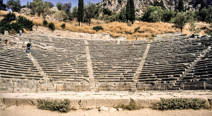 Heiliger Bezirk von Delphi: Theater Delphi