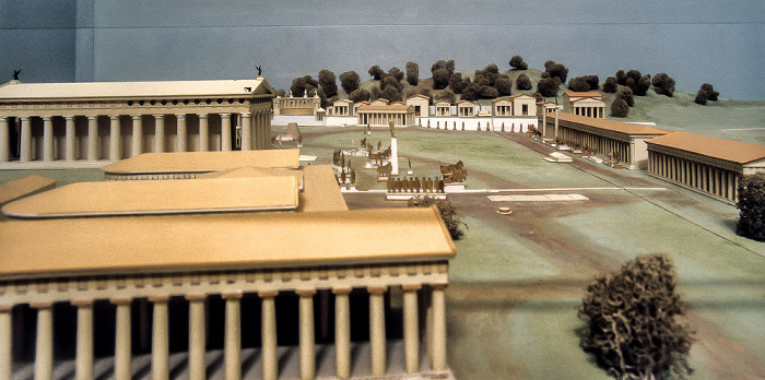 Archäologisches Museum Olympia: Modell des antiken Olympia Olympia