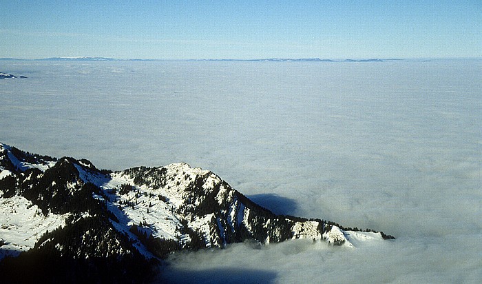 Pilatus Nebel über der Zentralschweiz