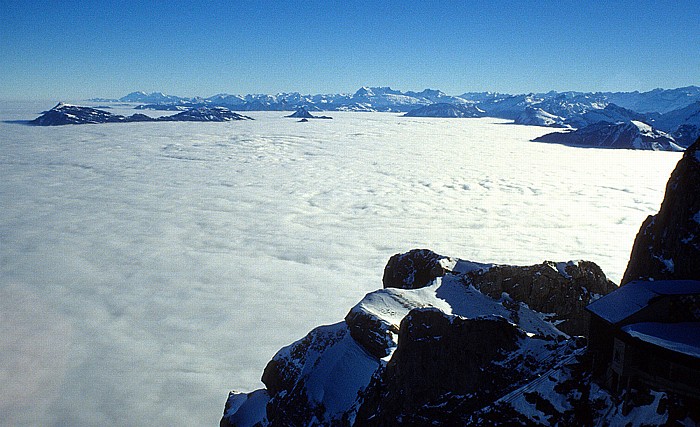 Pilatus Nebel über dem Vierwaldstättersee