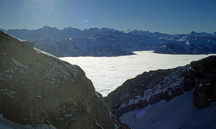 Pilatus Nebel über dem Vierwaldstättersee