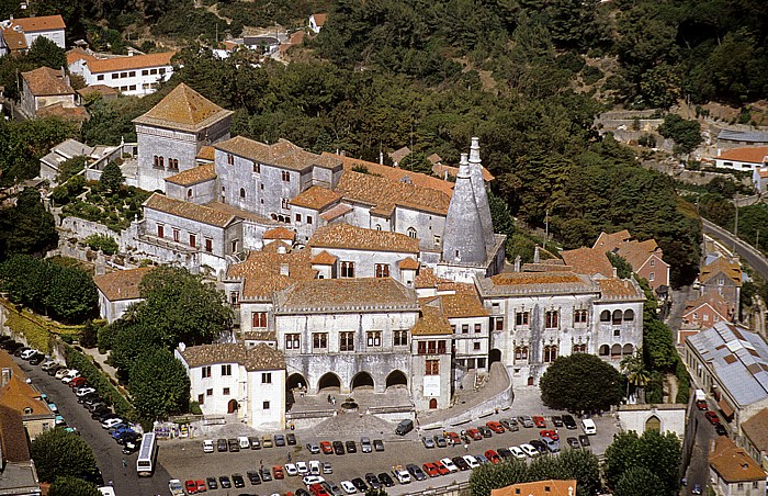 Blick vom Castelo dos Mouros: Palácio Nacional Sintra