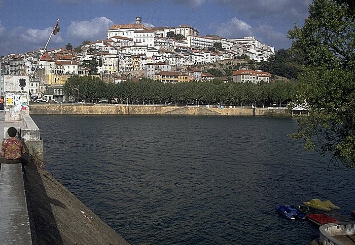 Coimbra Altstadt mit Rio Mondego Universidade de Coimbra