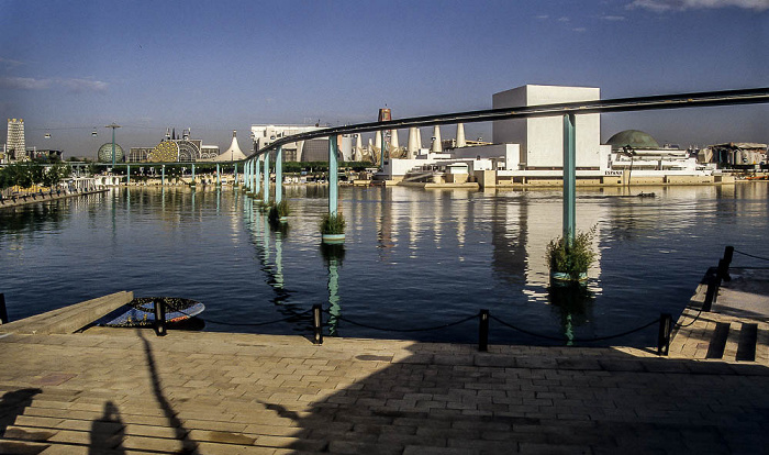 EXPO '92 Sevilla: Lago de España mit der Monorail-Bahn Lago de Espana Pavillon von Spanien