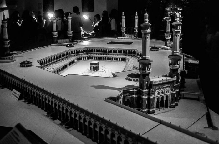 EXPO '92 Sevilla: Pavillon von Saudi Arabien - Modell der Moschee von Mekka Sevilla