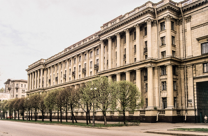 Petrowskaja-Ufer (Петровская набережная): Ehem. Haus der Baltischen Flotte Sankt Petersburg
