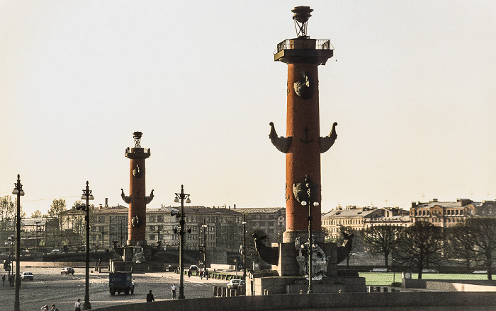 Börsenplatz (Биржевая площадь): Rostra-Säulen (Ростральная колонна) Sankt Petersburg