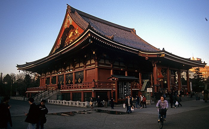 Senso-ji (buddhistischer Tempel): Haupthalle Tokio