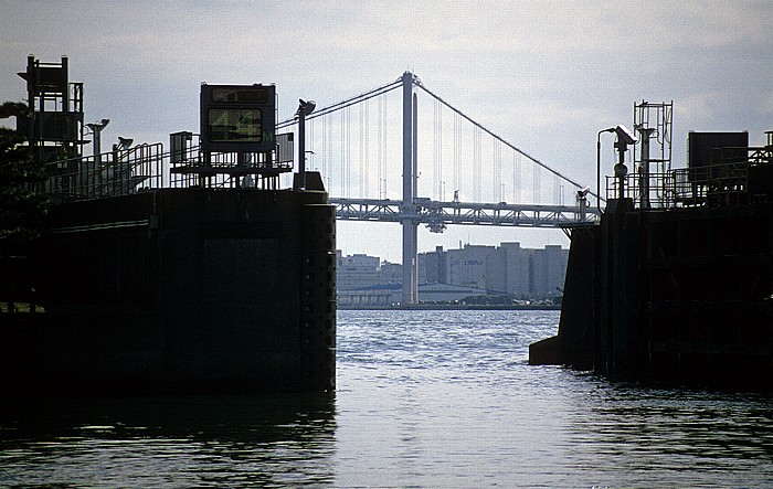 Blick vom Hama-Rikyu-Garten: Mündung des Sumida in die Bucht von Tokio Tokio