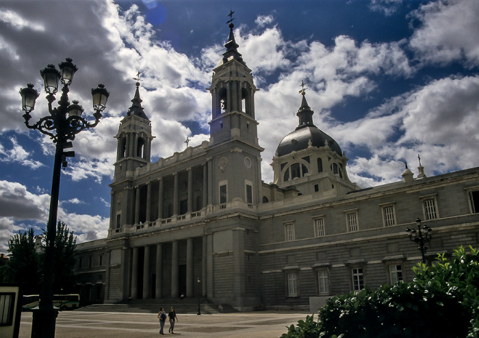Catedral de Santa María la Real de la Almudena Madrid 1996