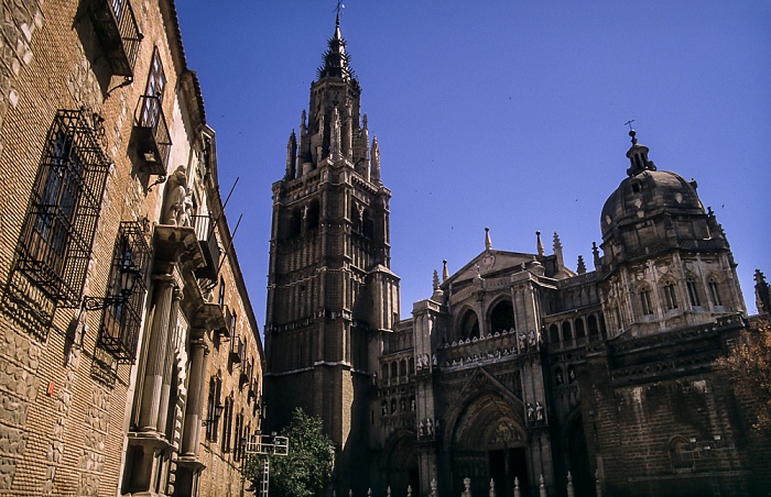 Centro Histórico: Plaza del Ayuntamiento - Catedral de Santa María de Toledo Toledo 1996