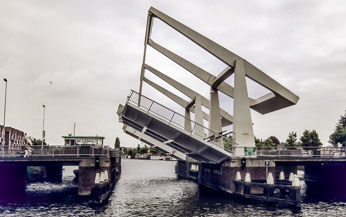 Zuider Buiten Spaarne mit der Buitenrustbrug Haarlem