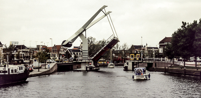 Zuider Buiten Spaarne mit der Langebrug Haarlem