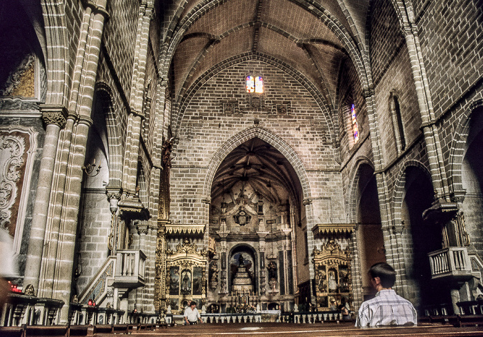 Évora