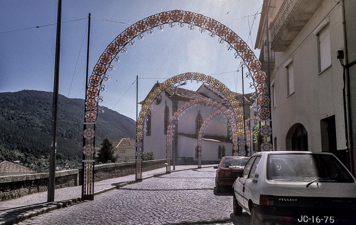 Rua 1º de Maio Manteigas