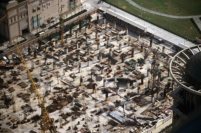 Blick vom Oriental Pearl Tower: Fundament eines Neubaus Shanghai