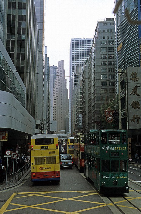 Hongkong Island: Straßenschlucht Hong Kong Island