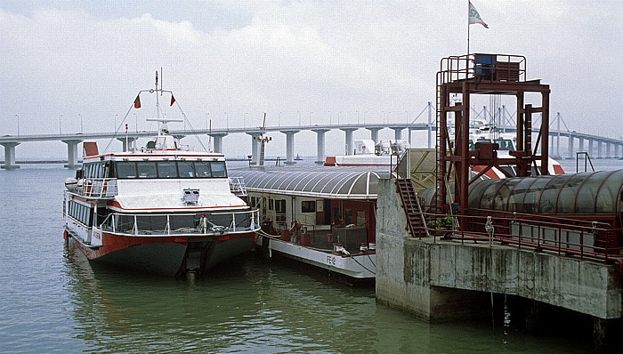 Macao Anlagestelle für Tragflächenboote aus Hongkong New Macâo-Taipa Brücke
