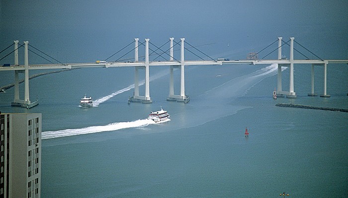 Macao Blick von der Guia-Festung: New Macâo-Taipa Brücke (Ponte da Amizade)