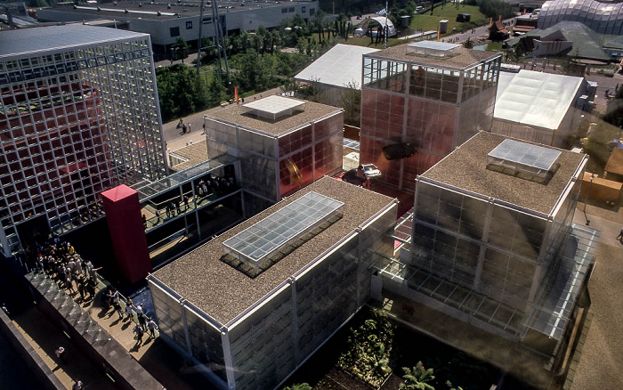 EXPO 2000: Blick aus der Seilbahn - Pavillons West, Parkwelle Hannover