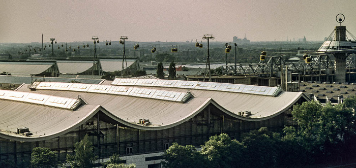 EXPO 2000: Blick von der Postbox - Gelände Mitte (Messehallen) Hannover