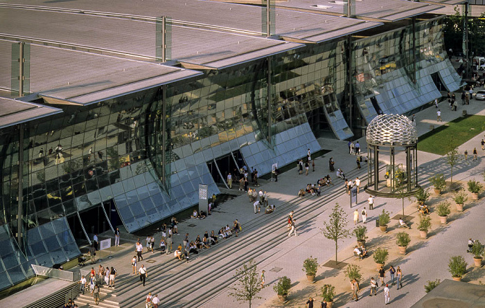 EXPO 2000: Blick von der Postbox - Deutscher Pavillon Hannover