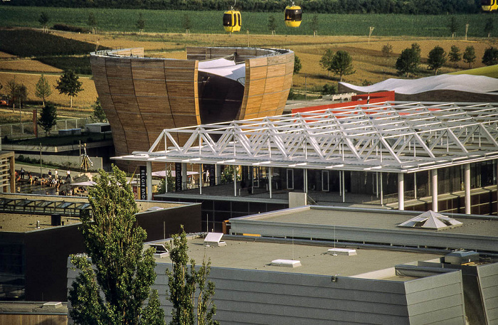 Hannover EXPO 2000: Blick von der Postbox - Pavillons Ost Pavillons Ost EXPO 2000 Postbox EXPO 2000 Ungarischer Pavillon EXPO 2000