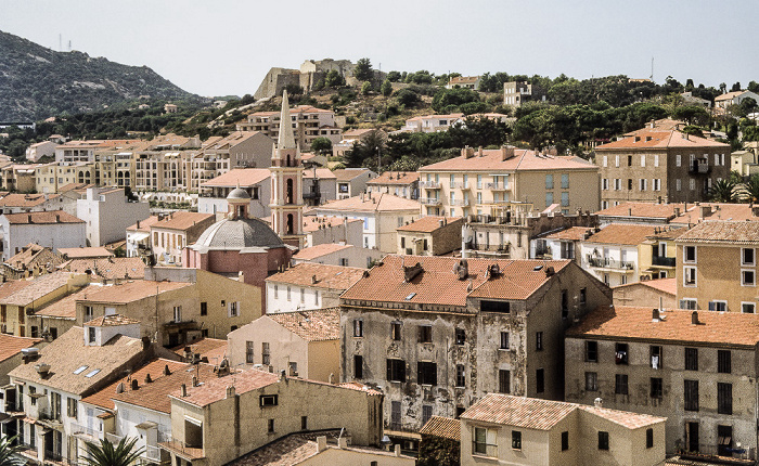 Blick von der Citadelle de Calvi: Altstadt Calvi