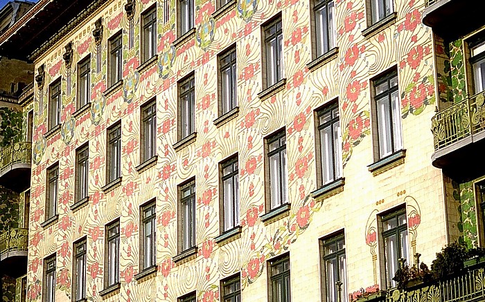 Linke Wienzeile: Wohnhaus von Otto Wagner Wien