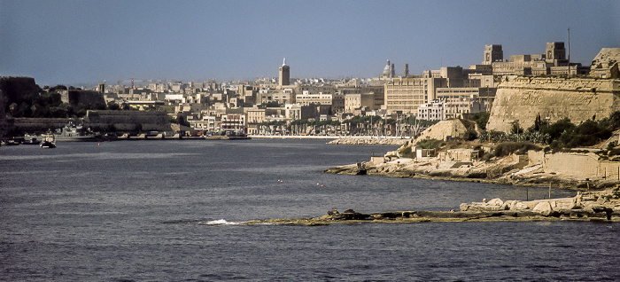 Marsamxett Harbour (Il-Port ta' Marsamxett) Sliema