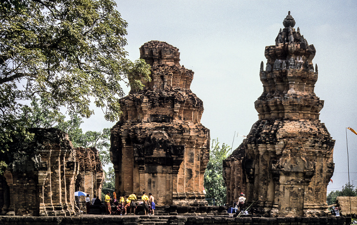 Distrikt Sikhoraphum Khmer-Tempel Prasat Sikhoraphum (Prasat Ra Ngaeng)