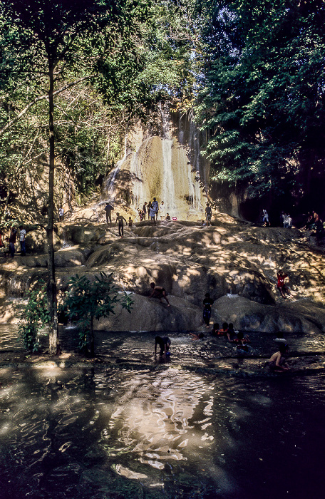 Sai Yok Noi-Wasserfälle Kanchanaburi