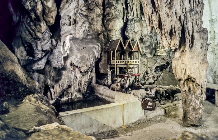 Tham Khao Poen Kanchanaburi