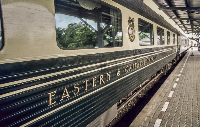 Bahnhof: Eastern Oriental Express (Nam Tok -) Bangkok - Butterworth - Kuala Lumpur - Singapur Kanchanaburi