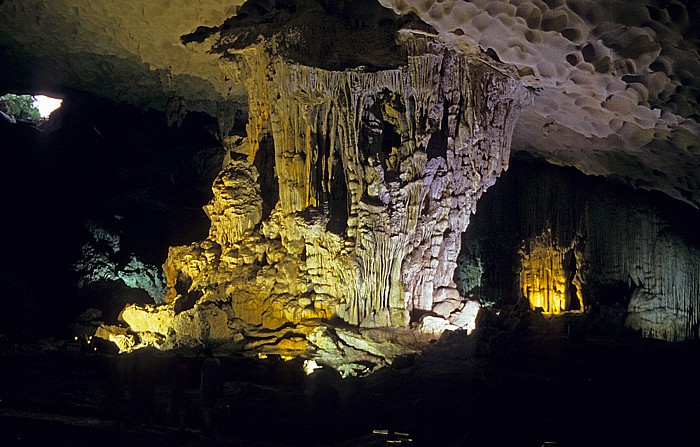 Sung Sot-Höhle Halong Bay