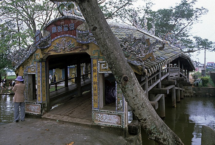 Hue Japanische Brücke