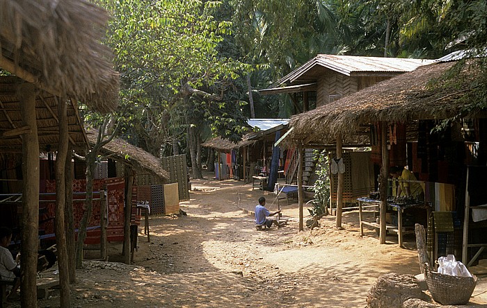 Mekong Whisky-Dorf