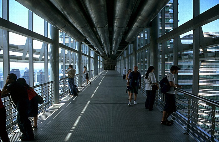 Kuala Lumpur Petronas Towers: Sky Bridge