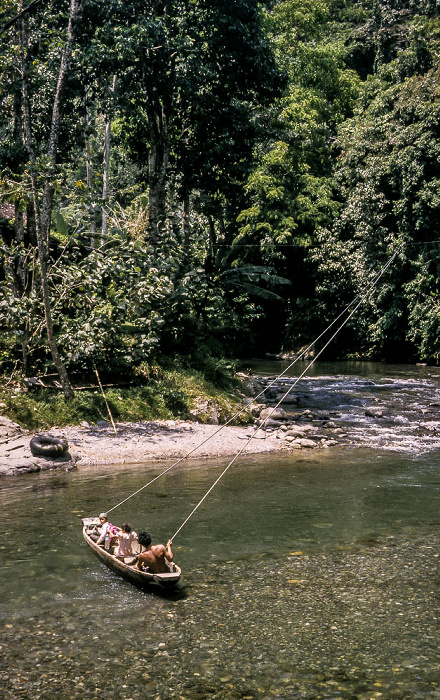 Fähre über den Bohorok Bukit Lawang