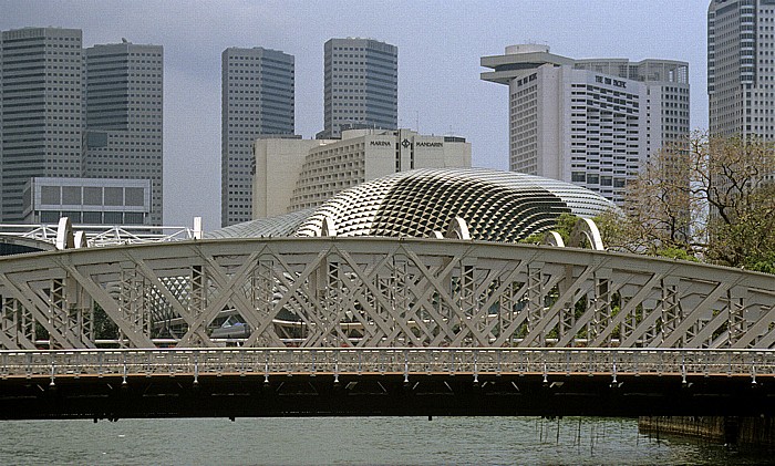 Singapur Anderson Bridge über den Singapore River Marina Mandarin Hotel Pan Pacific Singapore The Esplanade