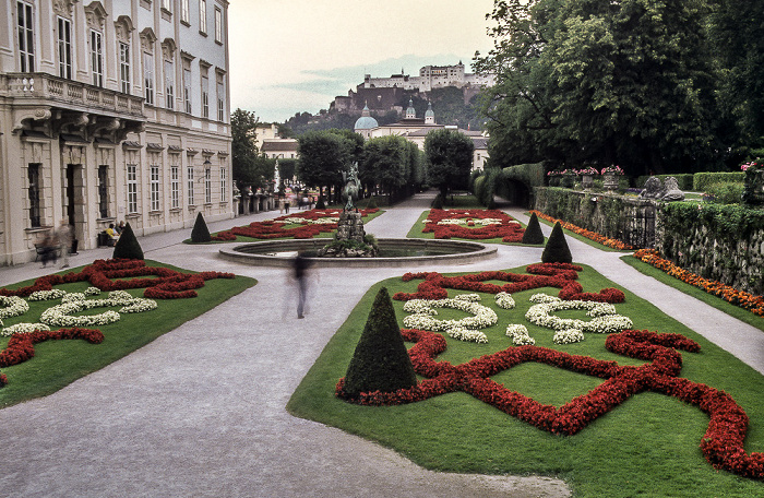 Altstadt: Schloss Mirabell, Mirabellgarten Salzburg 2002