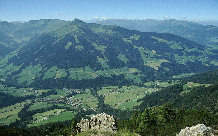 Gratlspitz Wiedesberger Horn, davor das Alpbachtal mit Alpbach